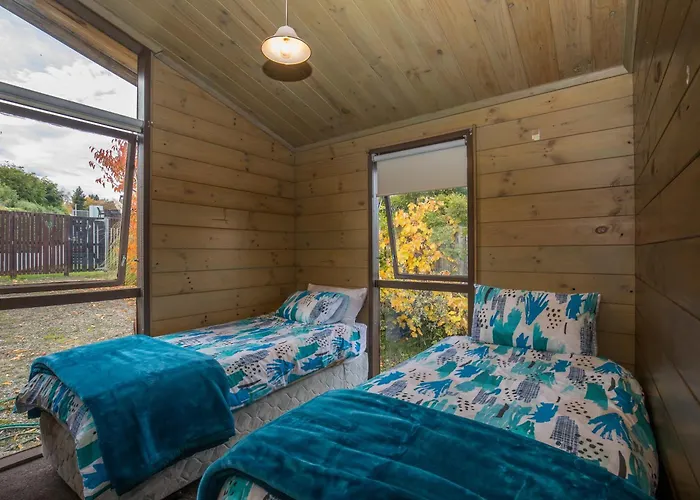 Holiday home Lakeside Escape - Bach Wanaka